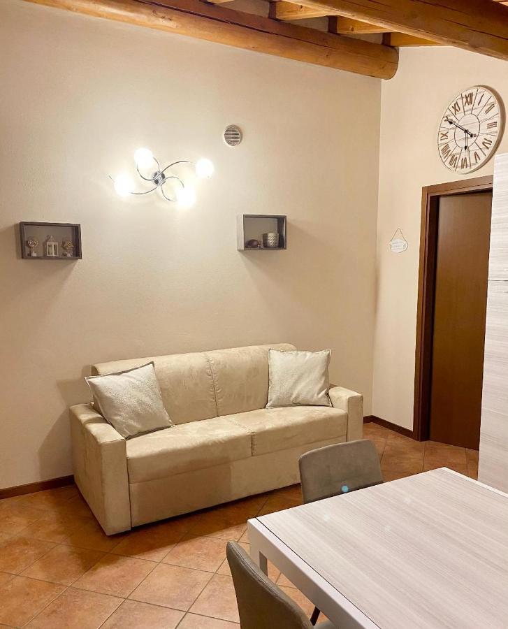 Casa Vacanze Raggio Di Sole Διαμέρισμα Valeggio sul Mincio Εξωτερικό φωτογραφία