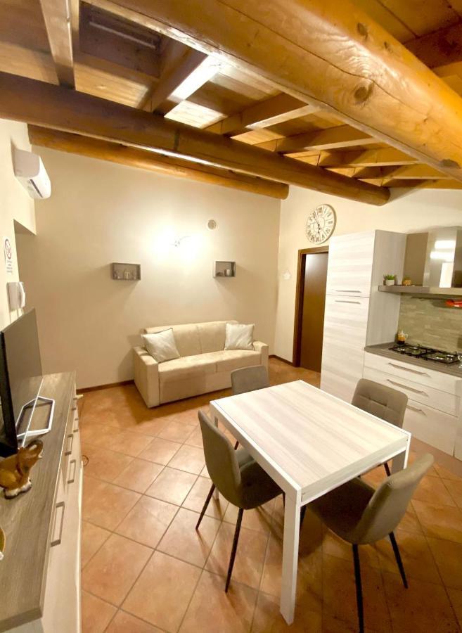 Casa Vacanze Raggio Di Sole Διαμέρισμα Valeggio sul Mincio Εξωτερικό φωτογραφία